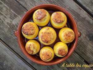 Petites courgettes rondes au chèvre frais, basilic, ciboulette et piment d'espelette