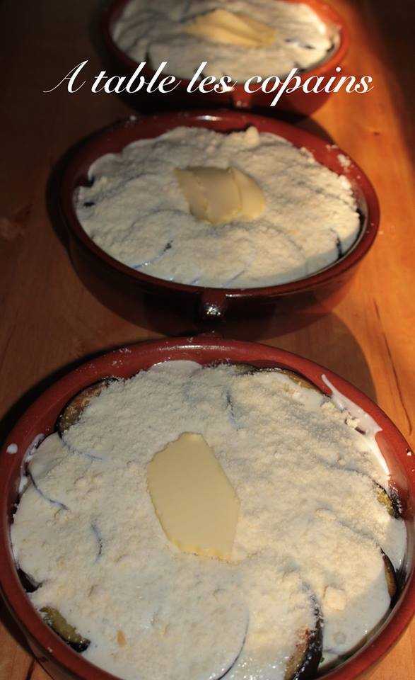 Tian d'aubergine, fromage blanc en faisselle, parmesan et basilic