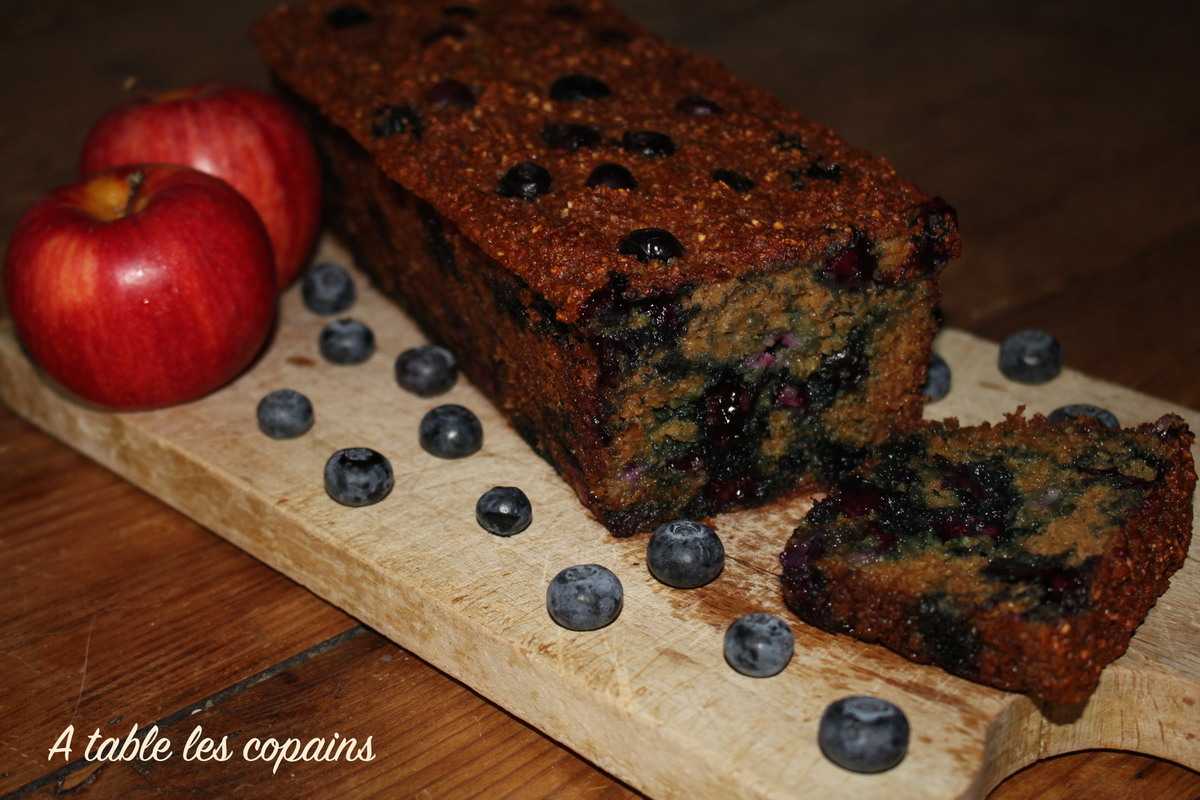Cake healthy pomme / myrtille à l'avoine