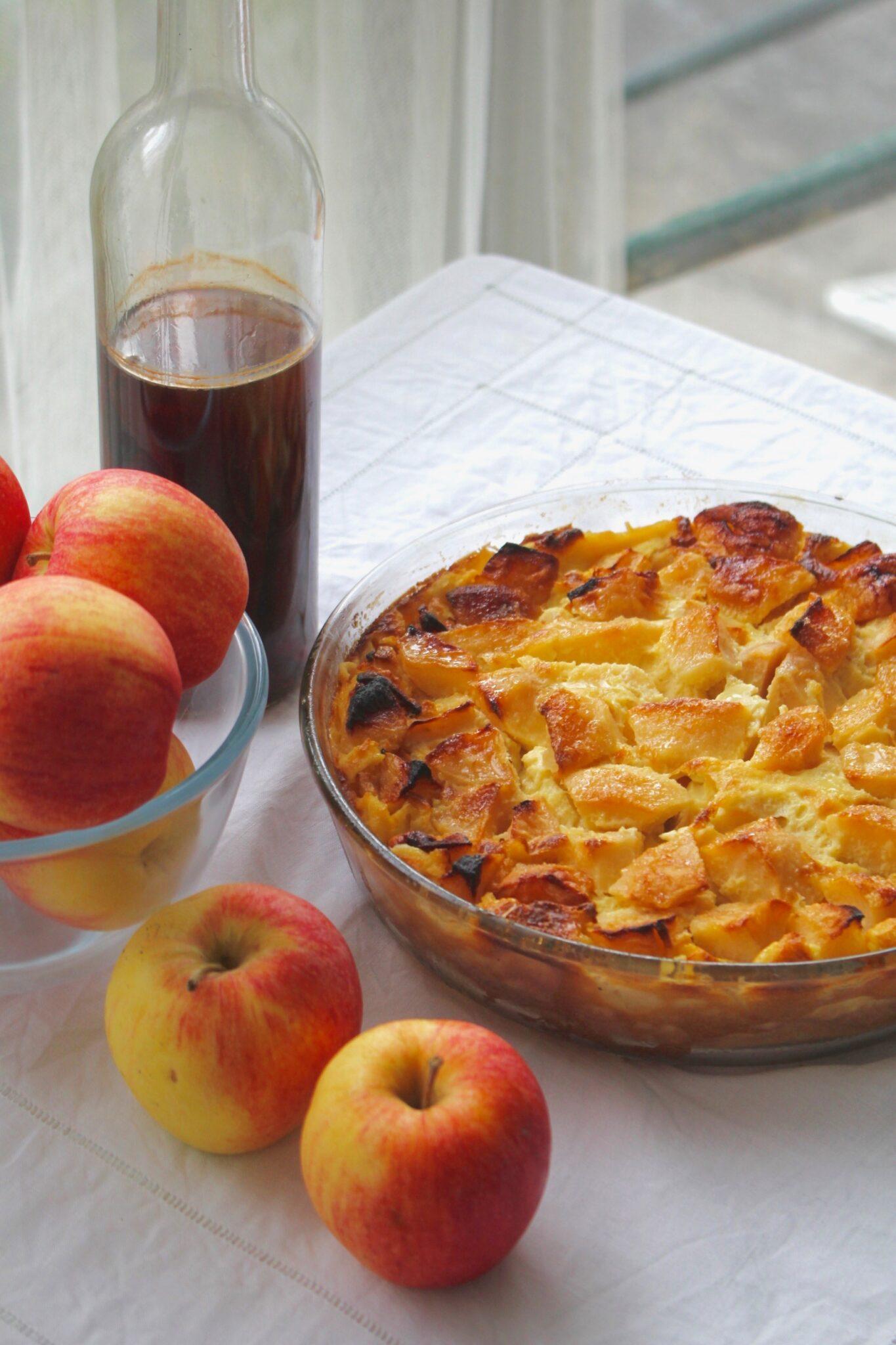 La flognarde du Limousin aux pommes et rhum arrangé cannelle/vanille A table les copains La flognarde du Limousin aux pommes et rhum arrangé cannelle/vanille A table les copains